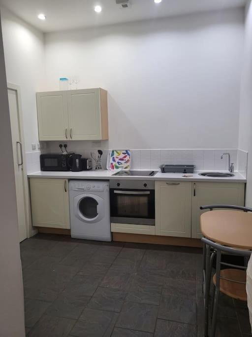 Lovely Spacious Studio Flat In City Centre. Birmingam Exterior foto